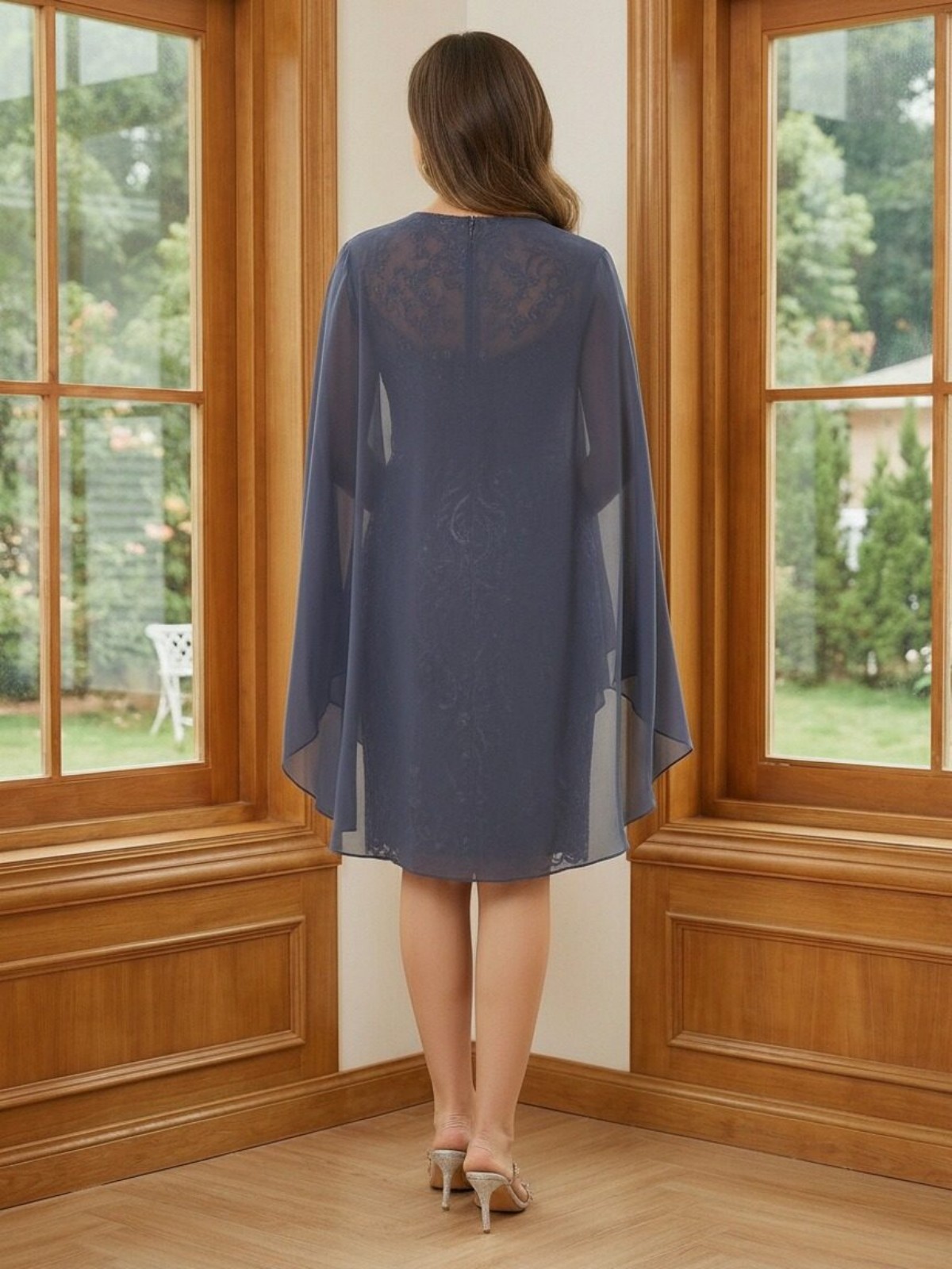 Round Neck Mother of the Bride Dresses with Lace