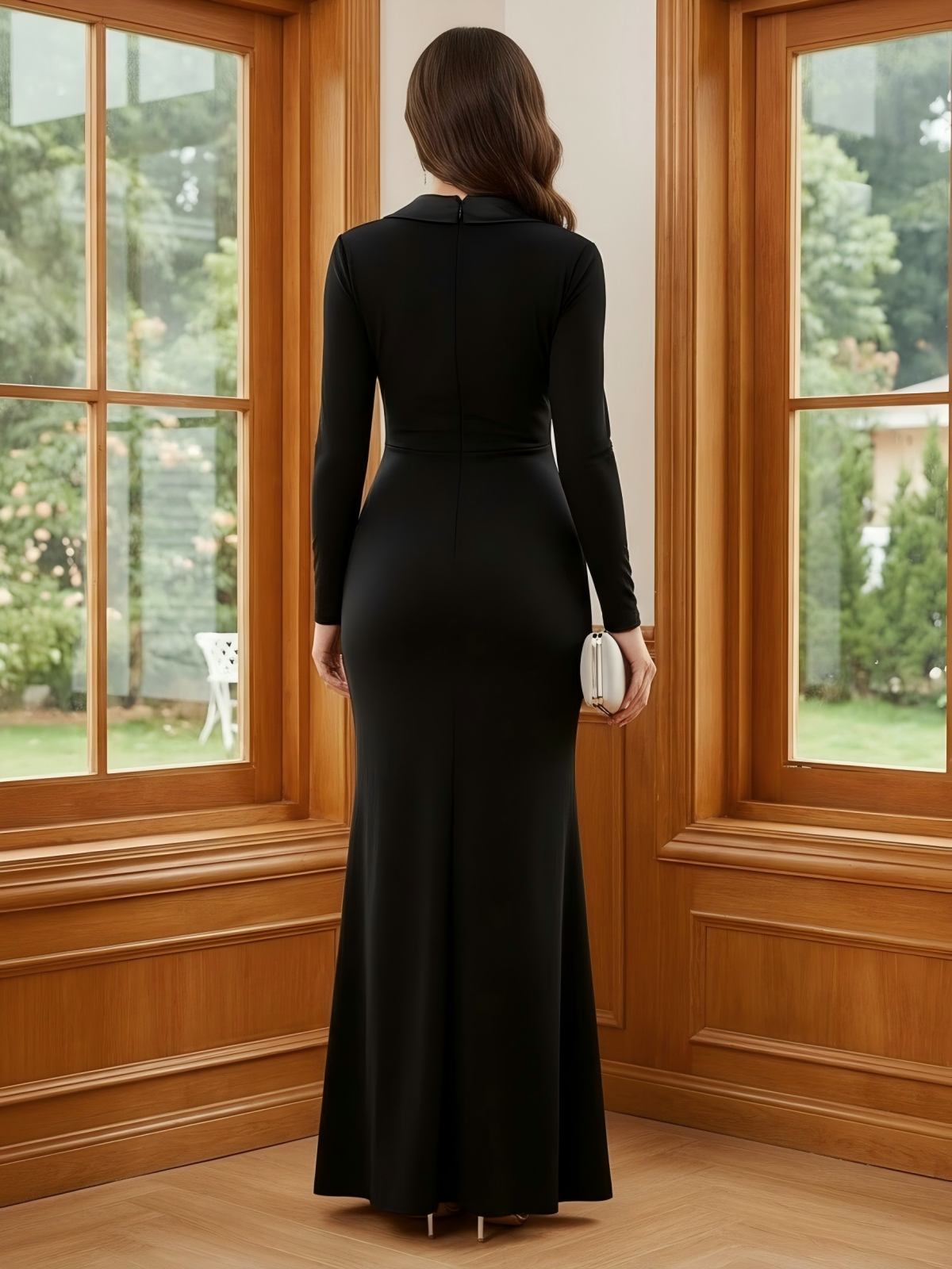 Velvet V Neck Bodycon Mother of the Bride Dresses with Long Sleeves