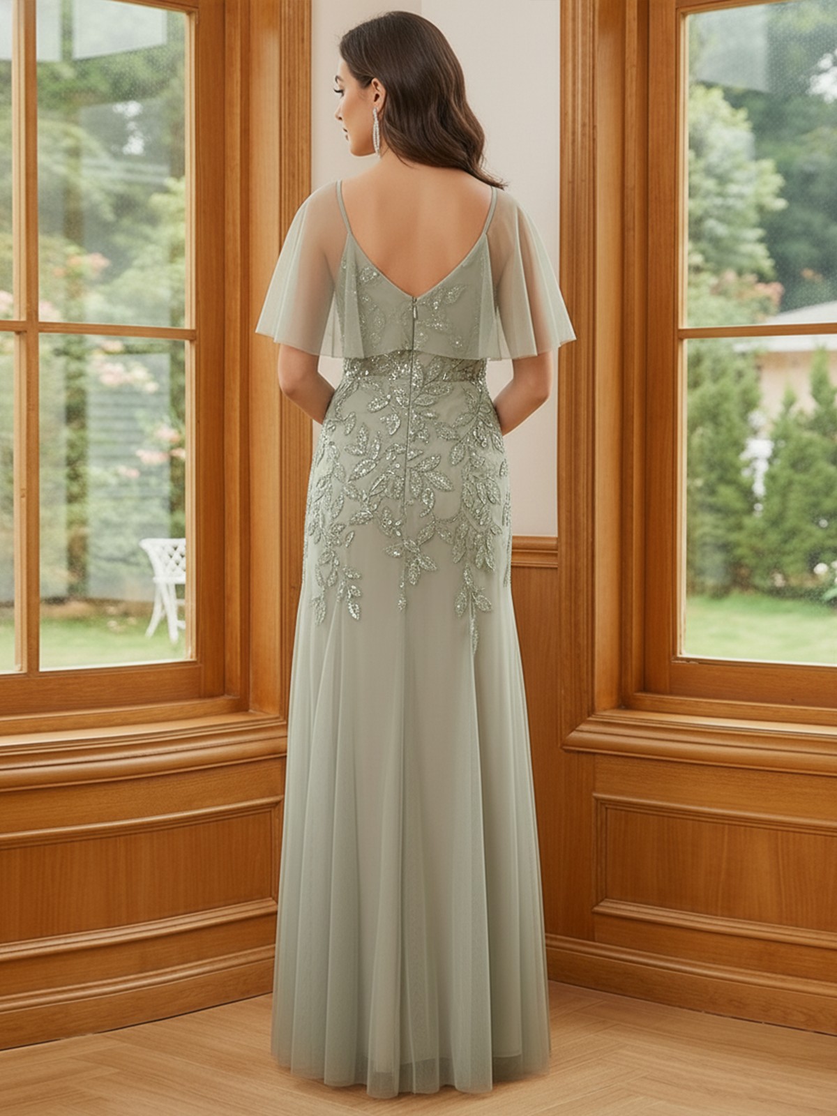 Tulle Long Lace Appliques V Neck A Line Mother of the Bride Dresses