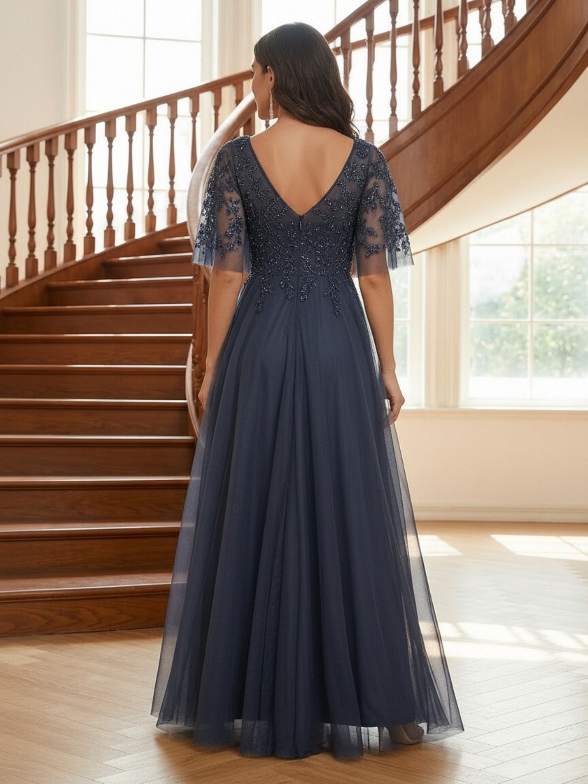 Tulle V Neck A Line Lace Applique Sparkly Mother of the Bride Dresses