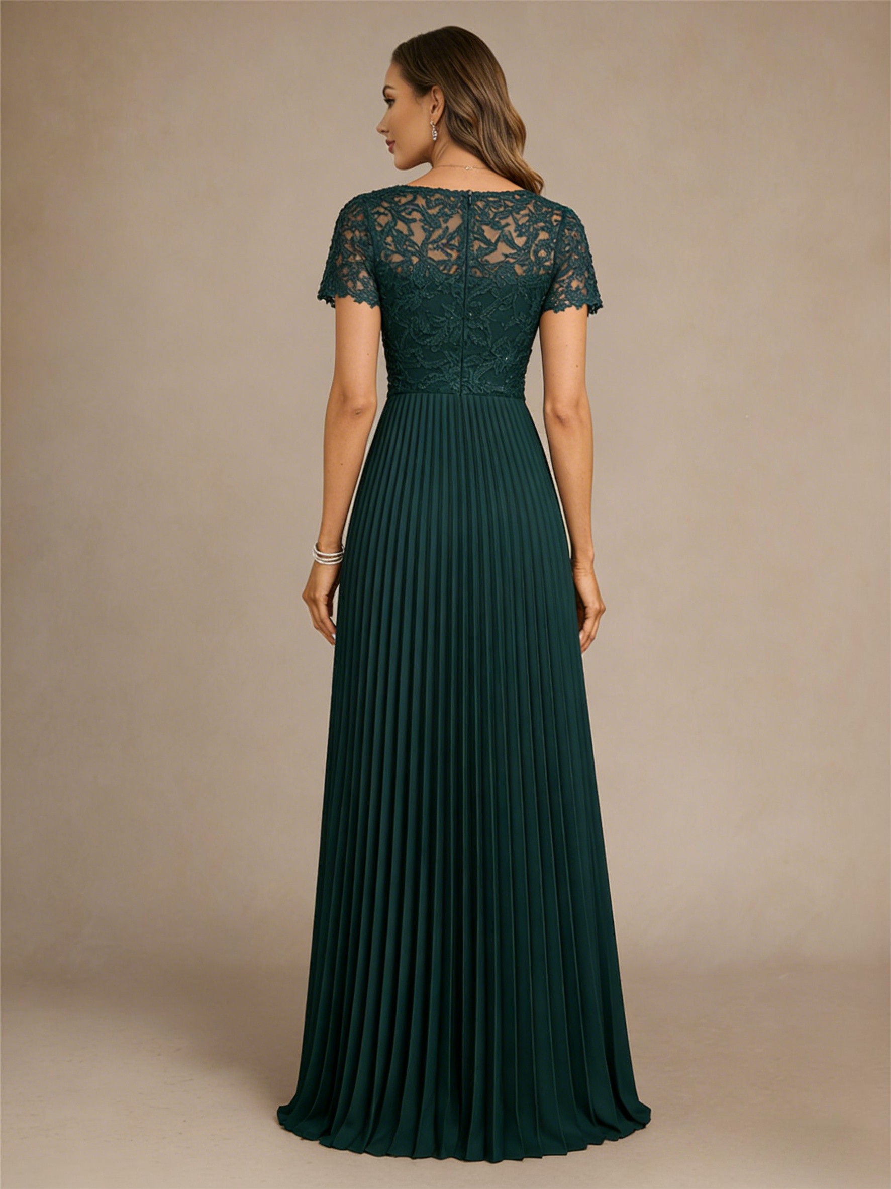 Short Sleeves Mother of the Bride Dresses with Lace Appliques