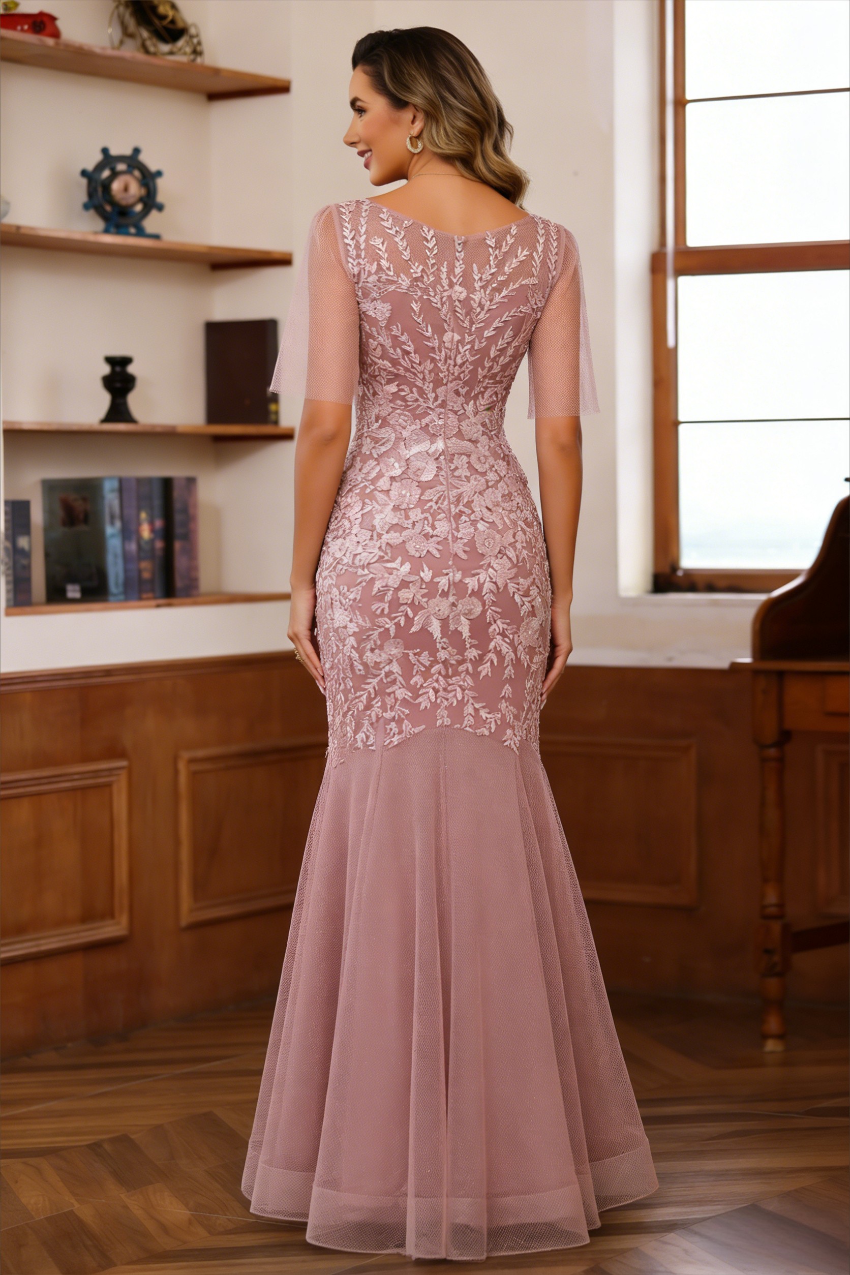 Scoop Neck Lace Appliques Mermaid Mother of the Bride Dresses