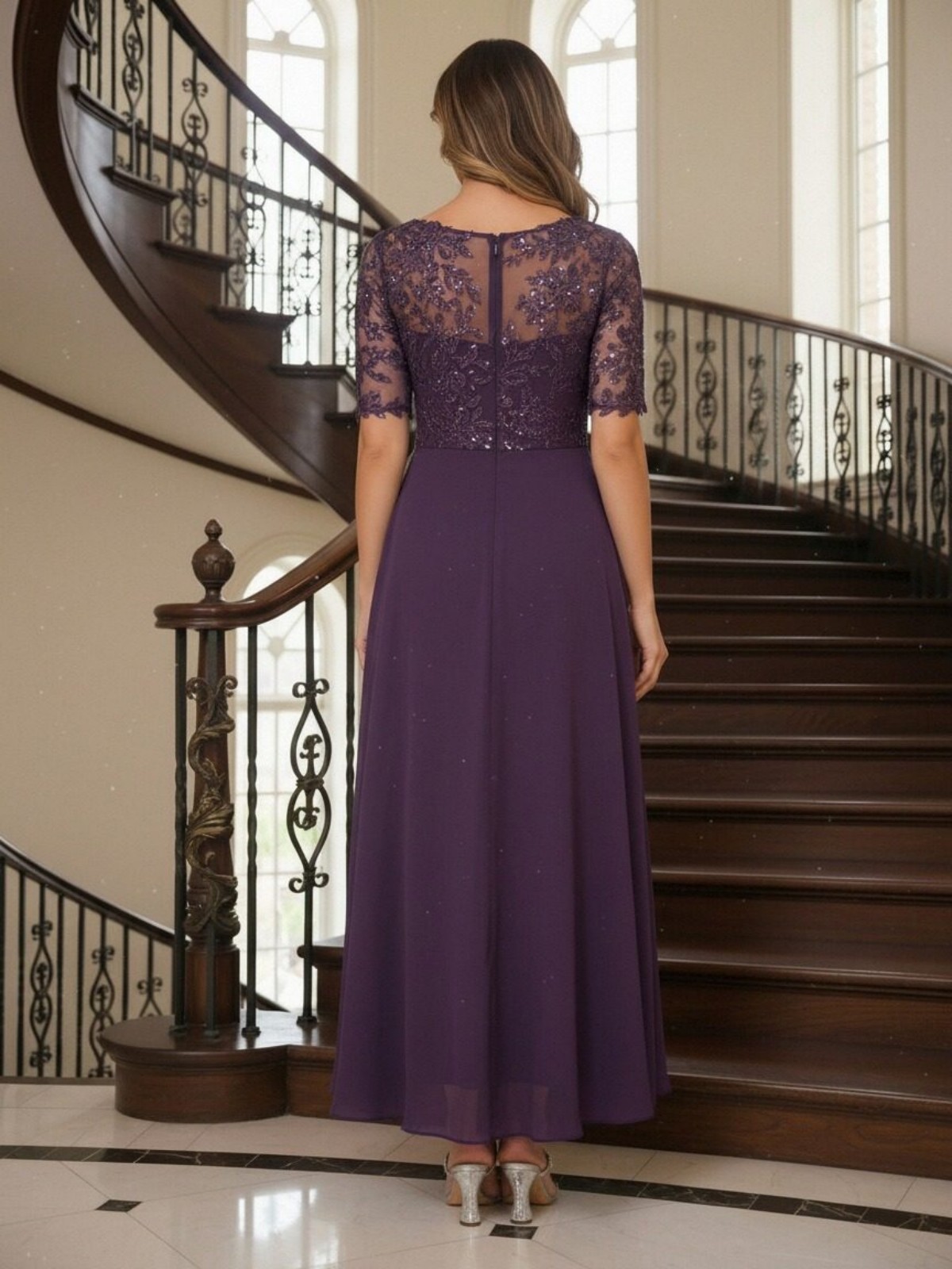Round Neck Lace Appliques Mother of the Bride Dresses