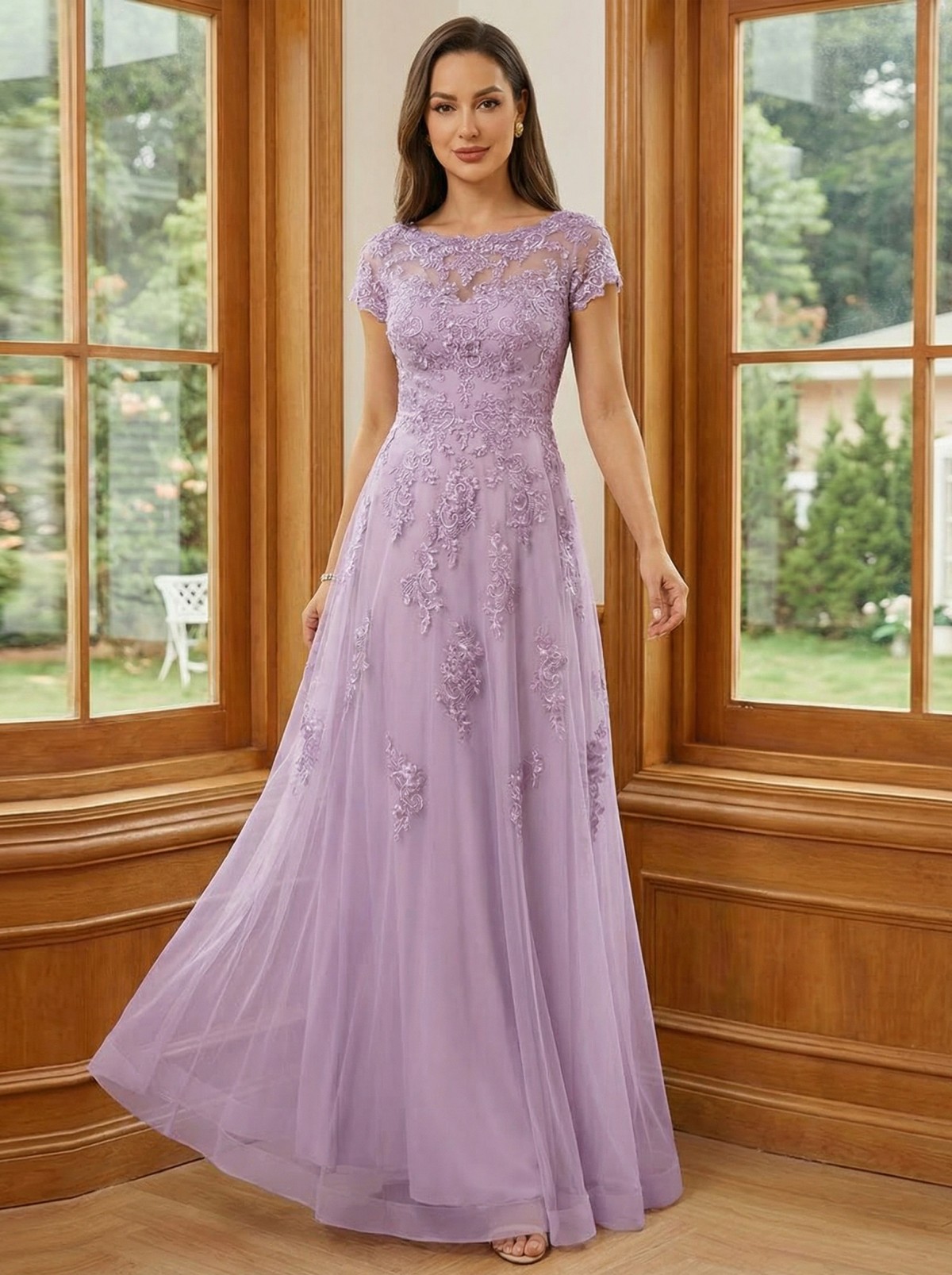 Tulle Round Neck Lace Appliques Mother of the Bride Dresses