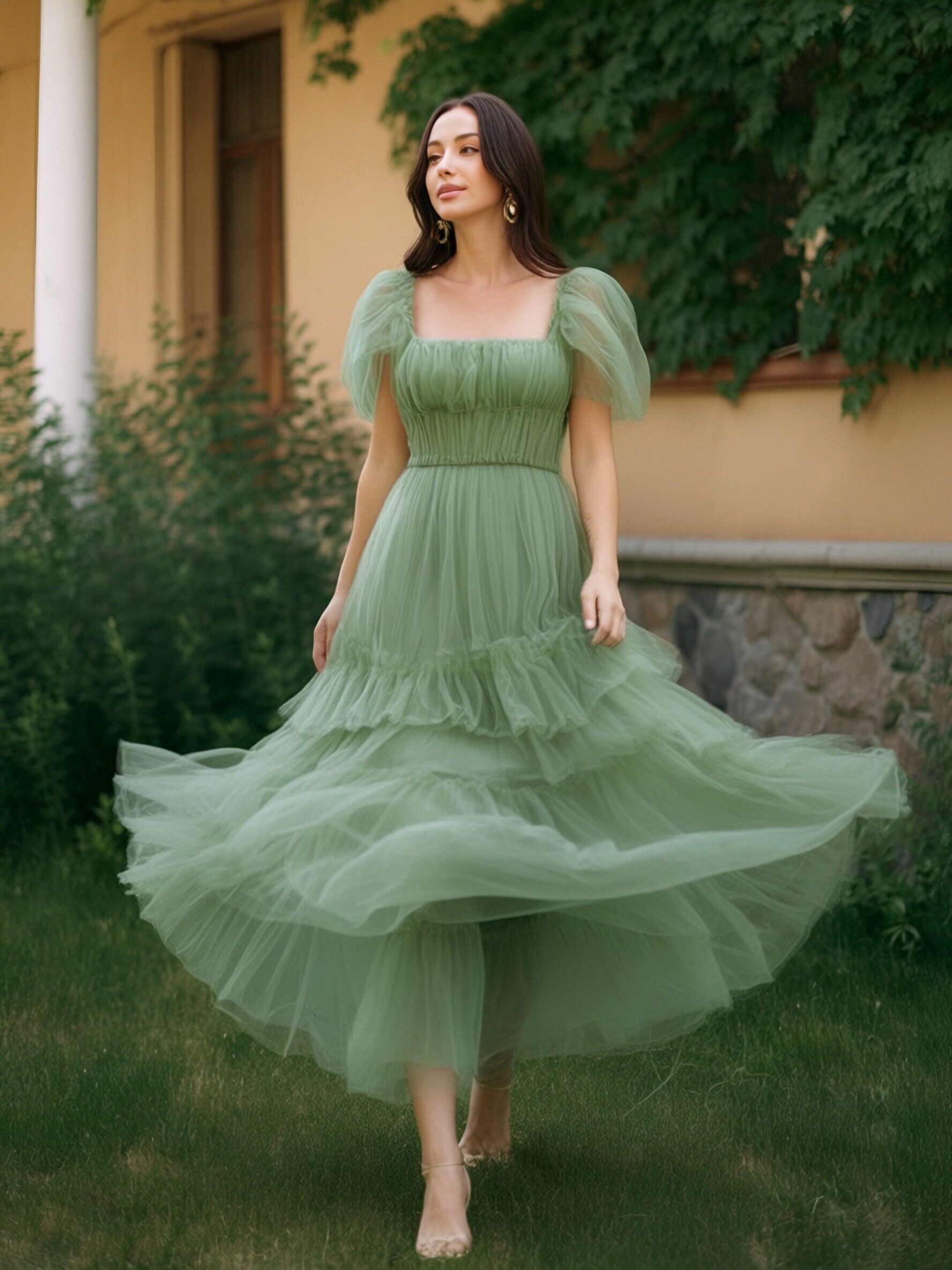 Tulle Tiered Square Neck Pleated A Line Prom Dresses