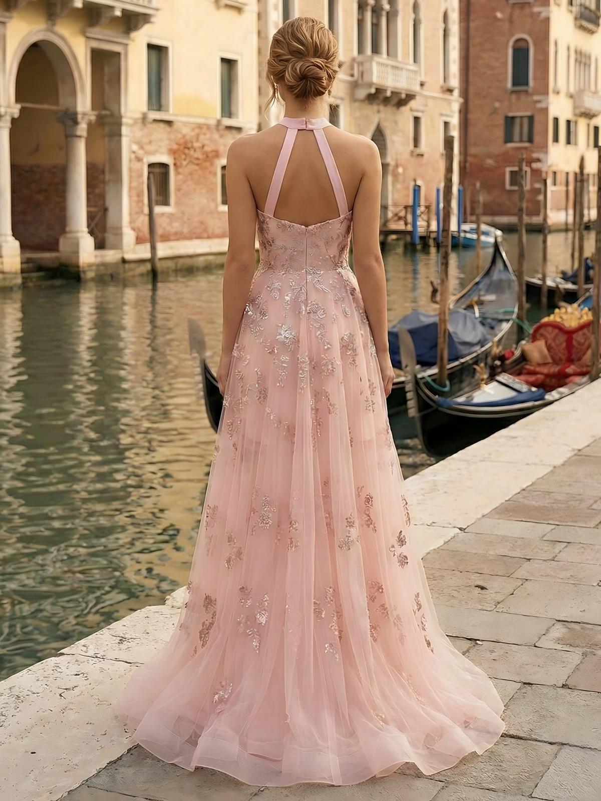 Halter Lace Appliques Tulle Sweetheart A Line Formal Dresses