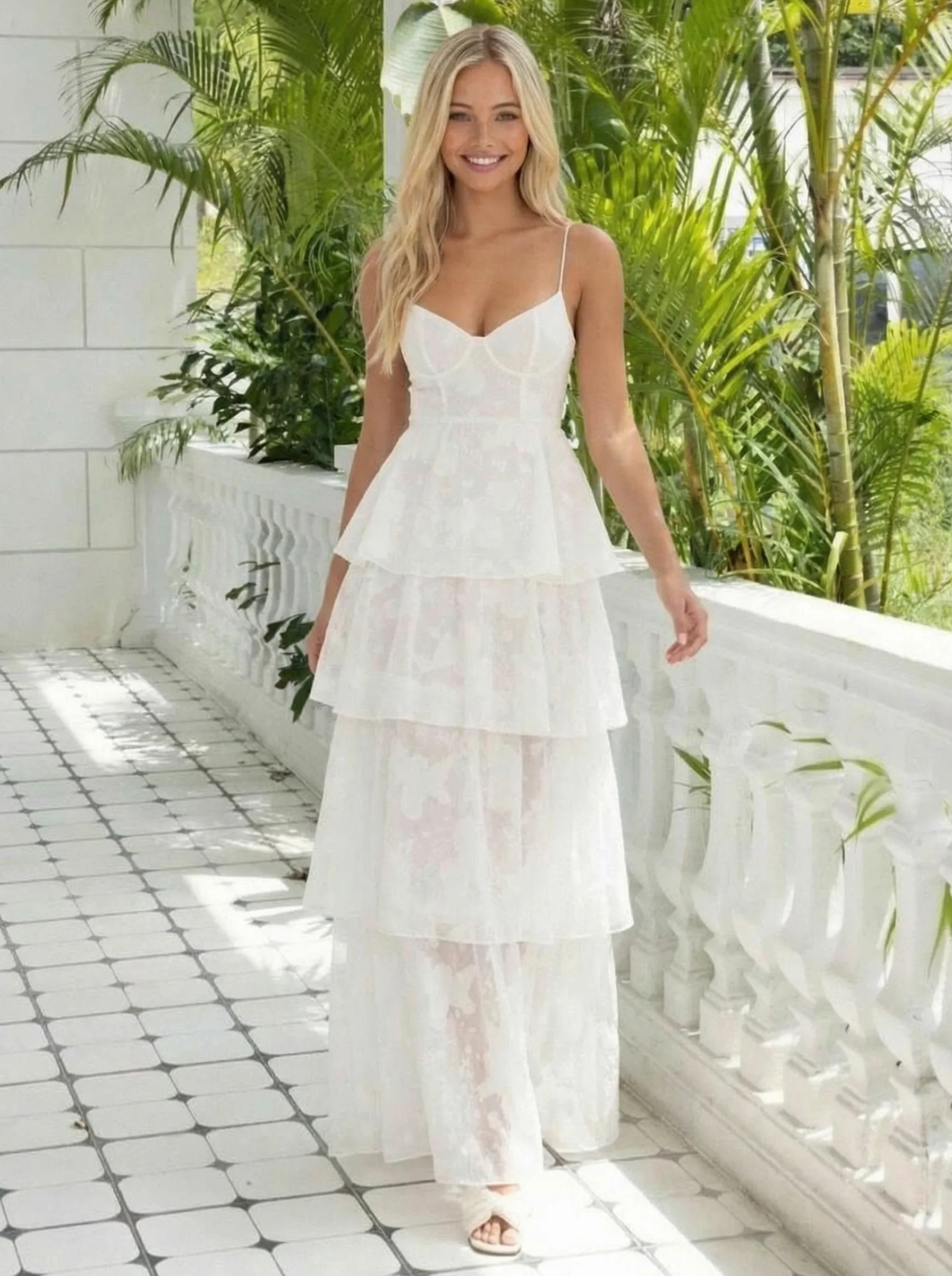 Lace Appliques Spaghetti Straps Pleated Mermaid Bridesmaid Dresses