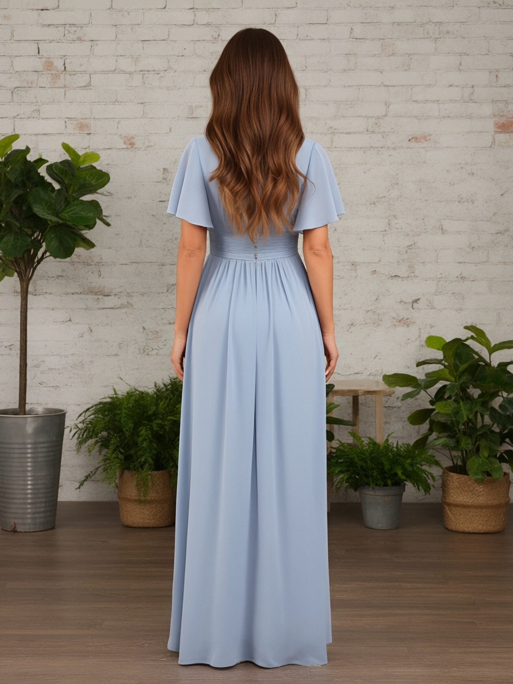 Chiffon Round Neck Short Sleeves Pleated Bridesmaid Dresses with Slit