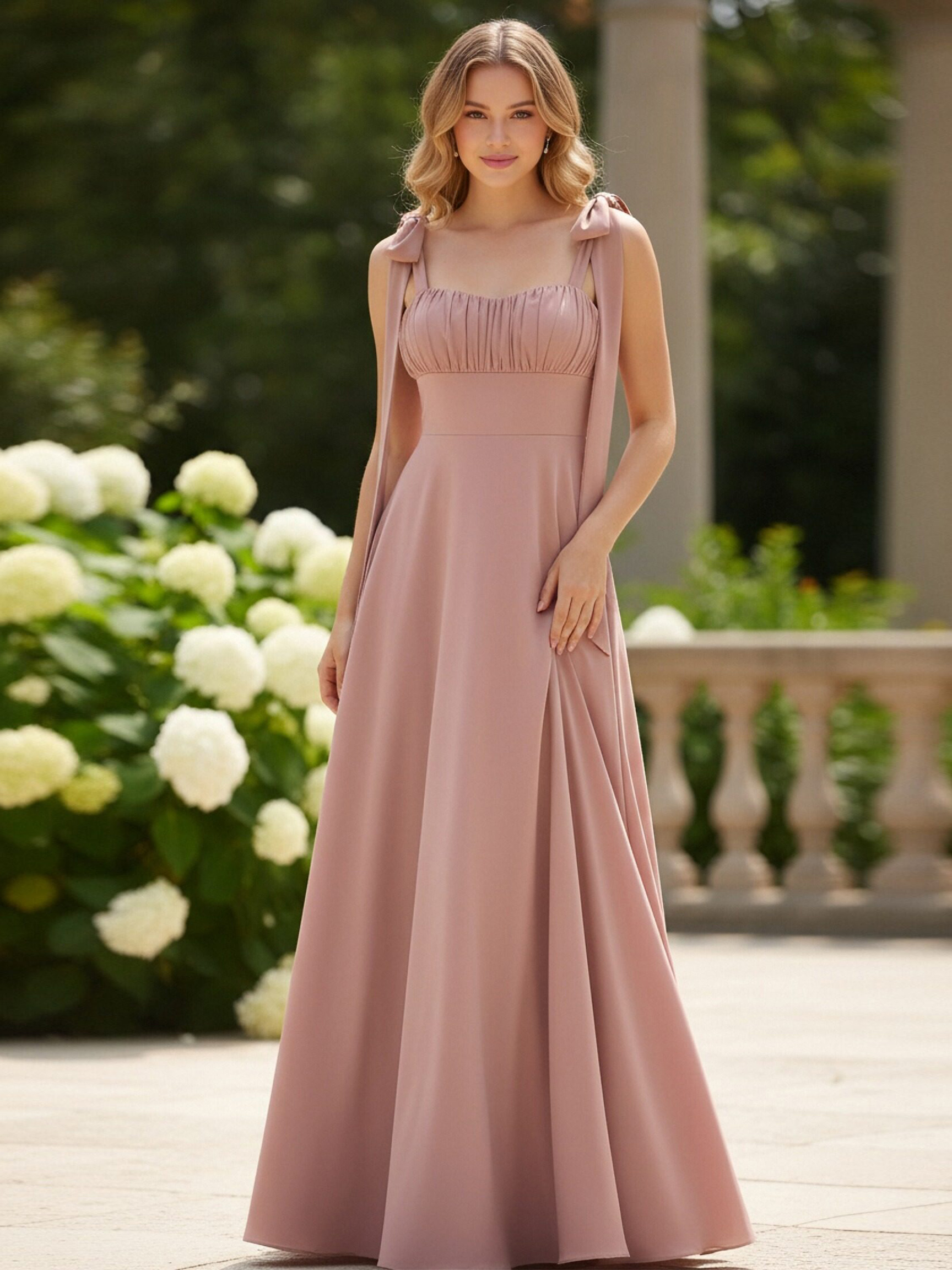 Spaghetti Straps Chiffon Pleated Bridesmaid Dresses with Bow