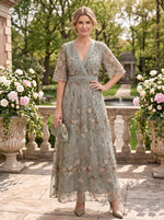 Lace V Neck A Line Short Sleeves Long Mother of the Bride Dresses