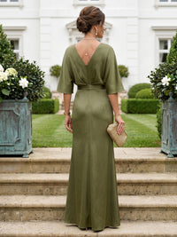 Mermaid V Neck Short Sleeves Mother of the Bride Dresses with Flower