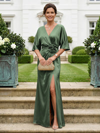 Mermaid V Neck Short Sleeves Mother of the Bride Dresses with Flower