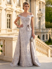 Mermaid Off Shoulder Sleeveless Long Mother of the Bride Dresses with Flower