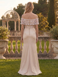 Mermaid Off Shoulder Sleeveless Mother of the Bride Dresses with Flower