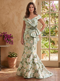 Off the Shoulder Jacquard Satin Sheath Mother of the Bride/Groom Dresses