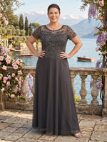Lace Short Sleeves Plus Size A Line Round Neck Mother of the Bride Dresses