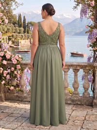 Lace Sleeveless Plus Size V Neck A Line Mother of the Bride Dresses