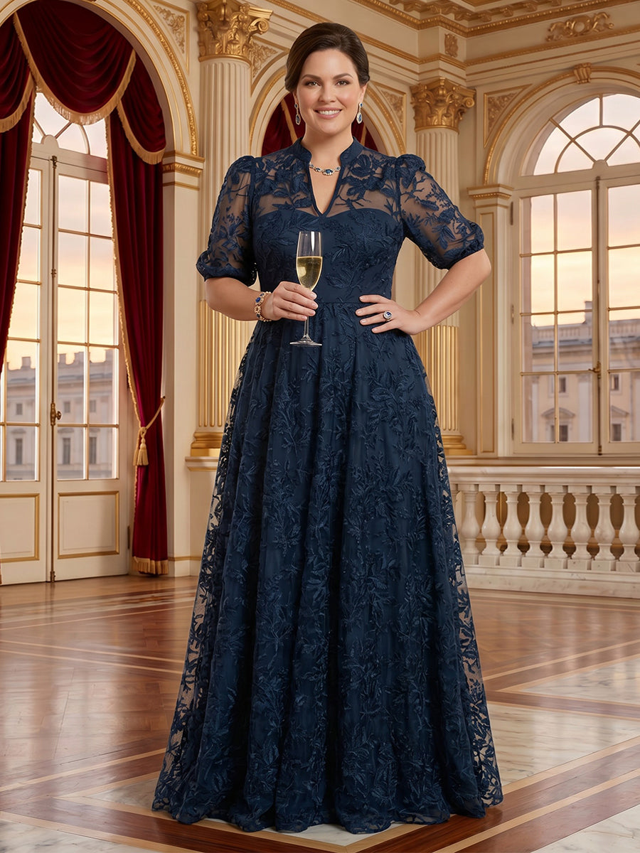 V Neck A Line Lace Mother of the Bride/Groom Dresses Plus Size