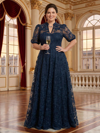 V Neck A Line Lace Mother of the Bride/Groom Dresses Plus Size