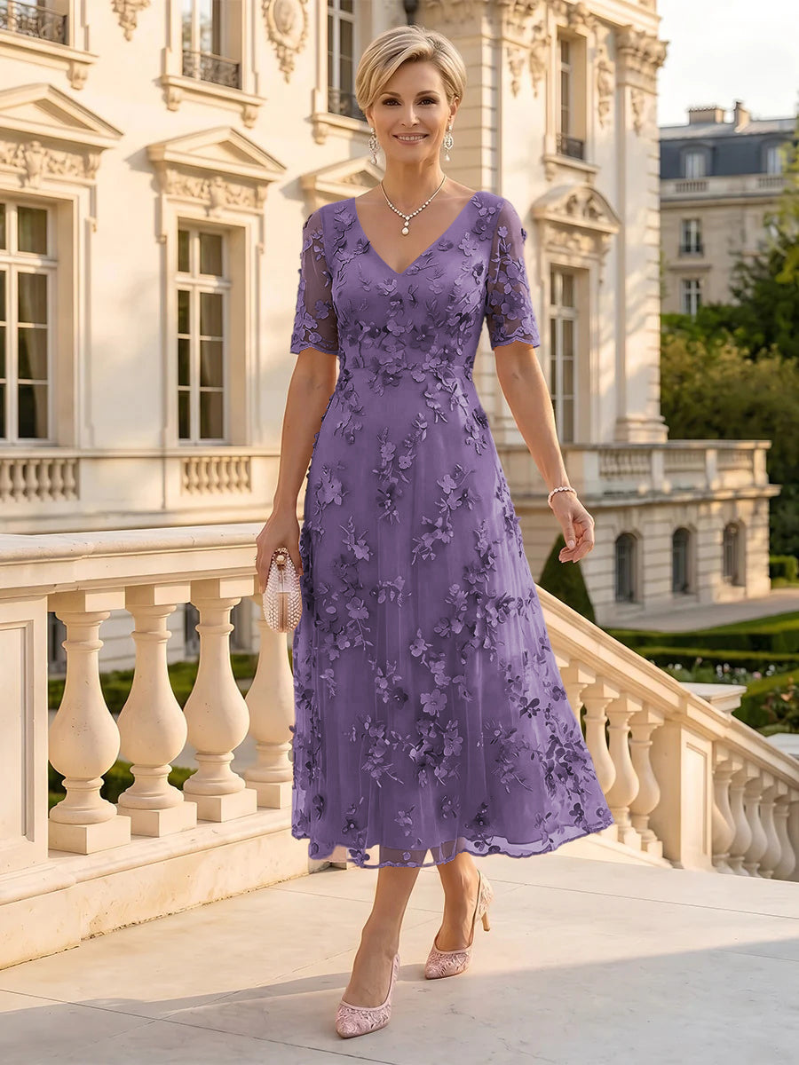 V Neck Tulle Short Sleeves Mother of the Bride/Groom Dresses Tea Length
