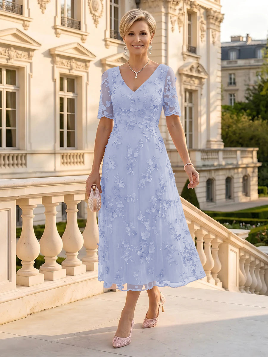 V Neck Tulle Short Sleeves Mother of the Bride/Groom Dresses Tea Length
