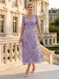 V Neck Tulle Short Sleeves Mother of the Bride/Groom Dresses Tea Length