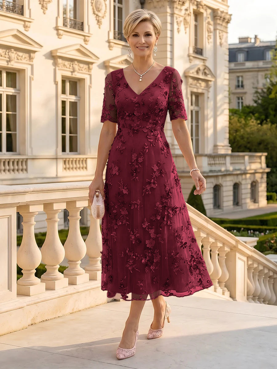 V Neck Tulle Short Sleeves Mother of the Bride/Groom Dresses Tea Length