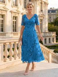 V Neck Tulle Short Sleeves Mother of the Bride/Groom Dresses Tea Length