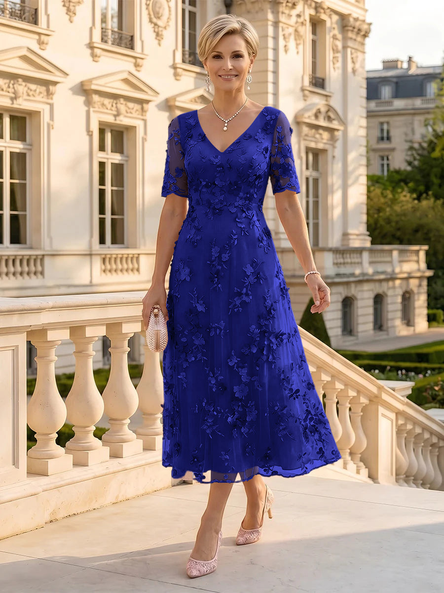 V Neck Tulle Short Sleeves Mother of the Bride/Groom Dresses Tea Length