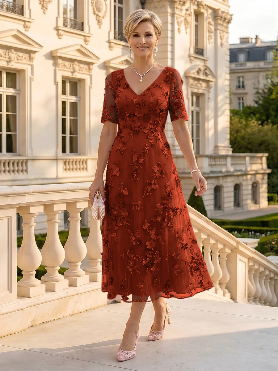 V Neck Tulle Short Sleeves Mother of the Bride/Groom Dresses Tea Length