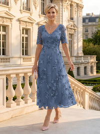 V Neck Tulle Short Sleeves Mother of the Bride/Groom Dresses Tea Length