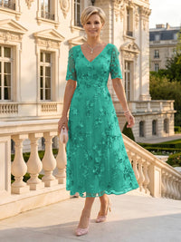 V Neck Tulle Short Sleeves Mother of the Bride/Groom Dresses Tea Length