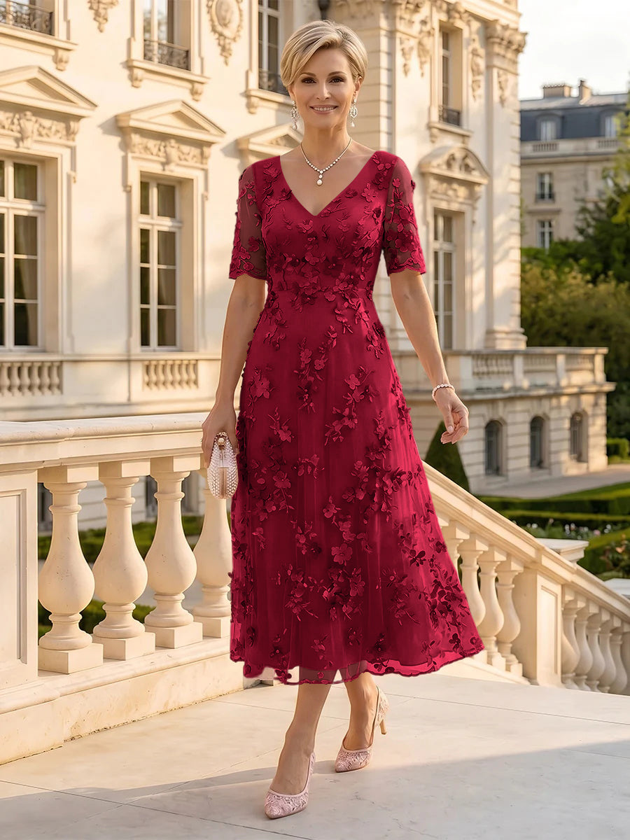 V Neck Tulle Short Sleeves Mother of the Bride/Groom Dresses Tea Length