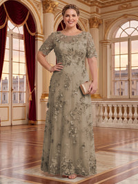 A Line Plus Size Lace Short Sleeves Round Neck Floor Length Mother of the Bride/Groom Dresses