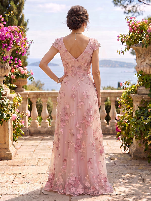 V Neck Tulle Cap Sleeves A Line Mother of the Bride/Groom Dresses