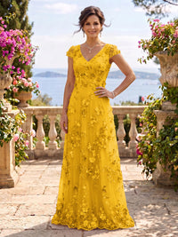 V Neck Tulle Cap Sleeves A Line Mother of the Bride/Groom Dresses