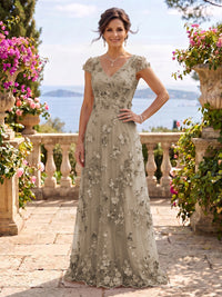V Neck Tulle Cap Sleeves A Line Mother of the Bride/Groom Dresses