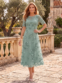 Tea Length Round Neck Mother of the Bride/Groom Dresses Tulle Short Sleeves with 3D Flower