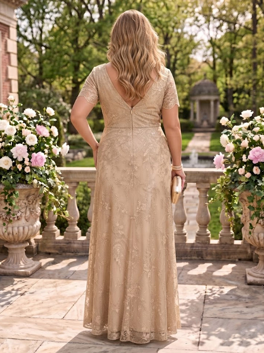 Short Sleeves Plus Size Lace A Line V Neck Mother of the Bride/Groom Dresses