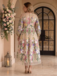 Embroidered Plus Size A Line Mother of the Bride/Groom Dresses