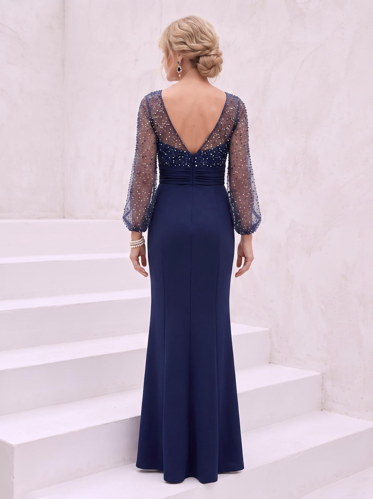 Boat Neck Satin Mermaid Long Sleeves Sequin Mother of the Bride Dresses with Slit
