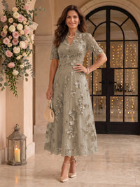 Lace Mother of the Bride/Groom Dresses A Line V Neck Short Sleeves Ankle Length 3D Flowers