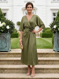 Satin Mother of the Bride/Groom Dresses Column V Neck Half Sleeves Ankle Length with Flower