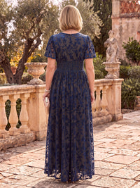 Plus Size Velvet Mother of the Bride/Groom Dresses A Line Short Sleeves V Neck Floor Length