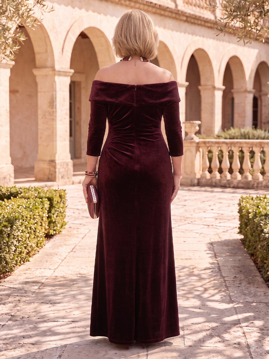 Plus Size Velvet Mother of the Bride/Groom Dresses Sheath 3/4 Sleeves Off the Shoulder Floor Length