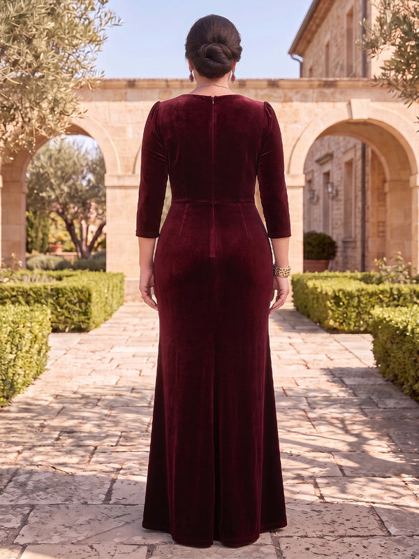 Plus Size Velvet Mother of the Bride/Groom Dresses Sheath 3/4 Sleeves V Neck Floor Length Ruched