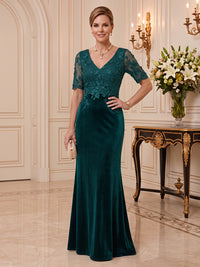 Velvet Mother of the Bride/Groom Dresses Sheath V Neck Short Sleeves 3D Flowers Lace Appliques