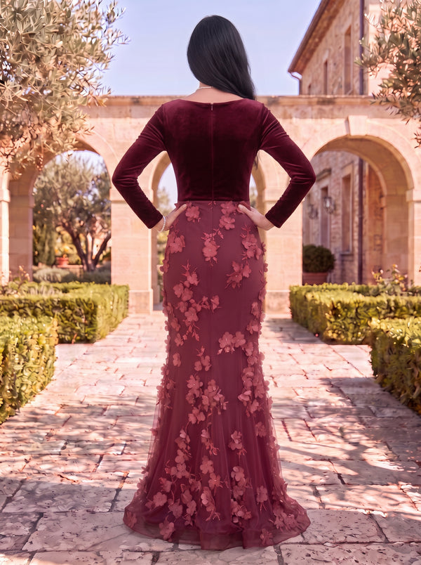 Velvet Mother of the Bride/Groom Dresses Sheath Round Neck Long Sleeves 3D Flowers with Slit