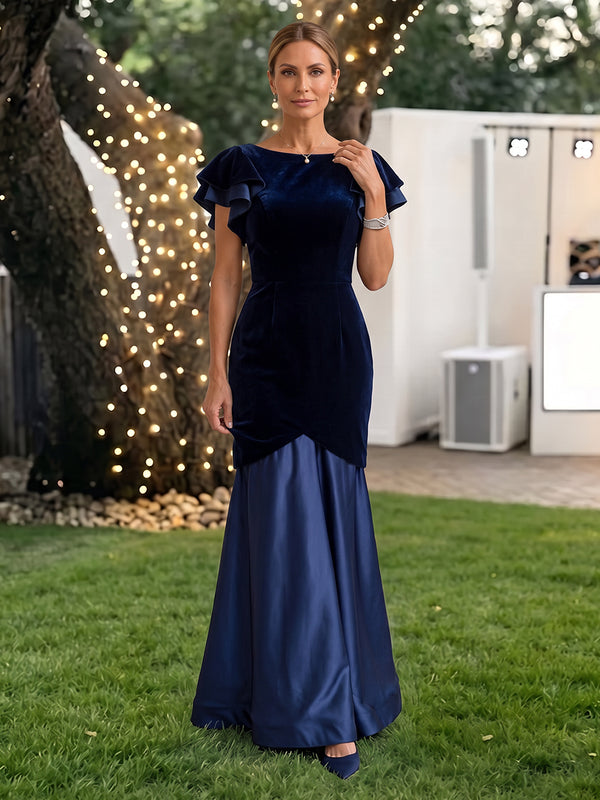 Velvet Mother of the Bride/Groom Dresses Mermaid/Sheath Scoop Neck Ruffle Sleeves