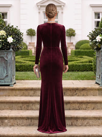 Velvet Mother of the Bride/Groom Dresses Mermaid/Sheath Sweetheart Long Sleeves Ruched